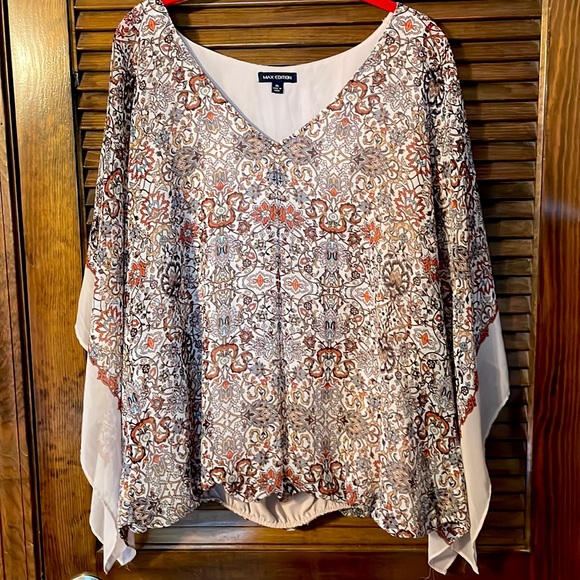 Max Edition Tops - Max Edition Flowy Short Sleeve Blouse W/ Synching at bottom